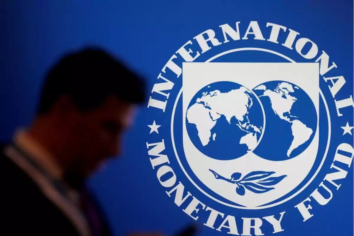 El FMI anticipa un ciclo positivo para la Argentina por la baja de tasas de la Fed