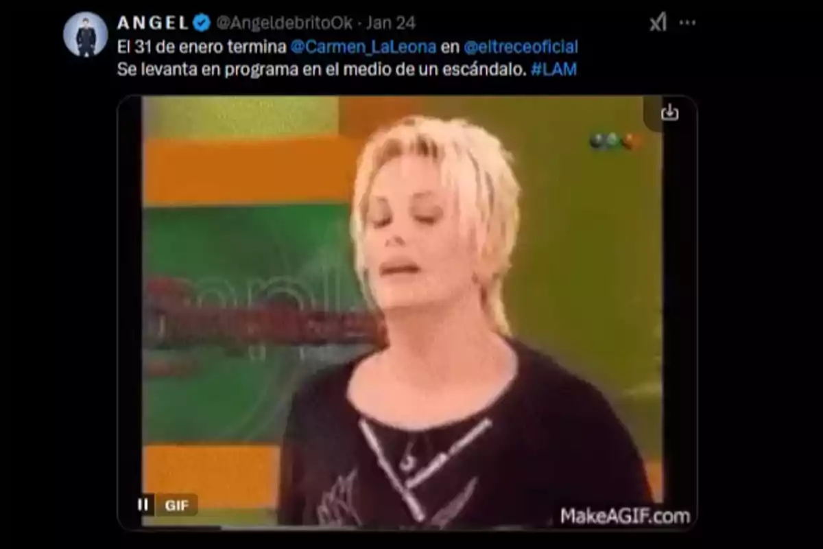 Carmen Barbieri con cabello rubio y corto aparece en un programa de televisión, con una expresión facial que sugiere sorpresa o frustración.