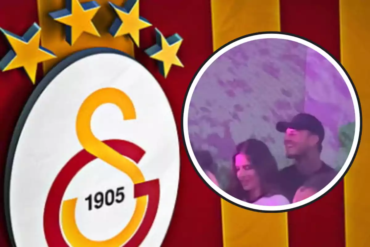 Escudo del Galatasaray con cinco estrellas sobre fondo rojo y amarillo con un círculo que muestra a dos personas en un ambiente iluminado en tonos morados.